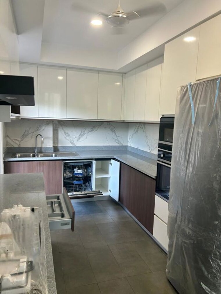Kitchen, dlf-square 5 Bedroom 3150 Sq.Ft. Apartment In Sector 25 Gurgaon 10183165