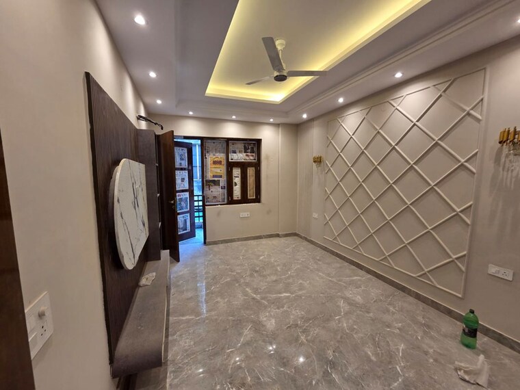  Parking, sector 63a 3 Bedroom 1900 Sq.Ft. Builder Floor In Sector 63a Gurgaon 10183194
