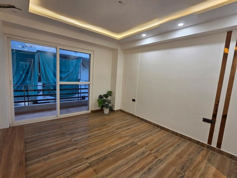 Room, sector 63a 3 Bedroom 1900 Sq.Ft. Builder Floor In Sector 63a Gurgaon 10183194