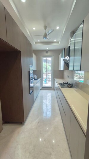 Building Lobby in 4 BHK Builder Floor at Sector 63a – for Sale