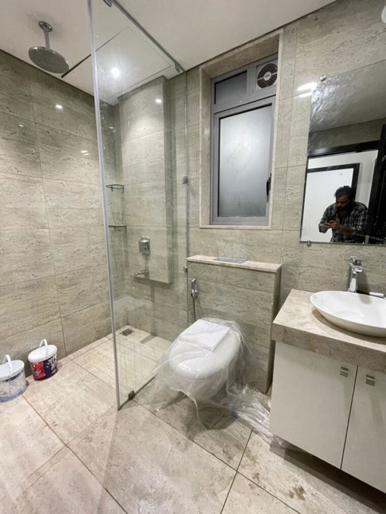 Bathroom, oberoi-sky-city 3 Bedroom 1300 Sq.Ft. Apartment In Borivali East Mumbai 10183188