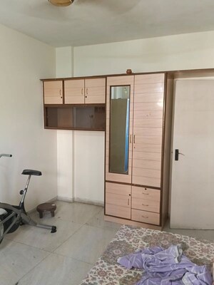 Room in 2 BHK Apartment at Om Siddhi CHS Malad, Malad West – for Rent