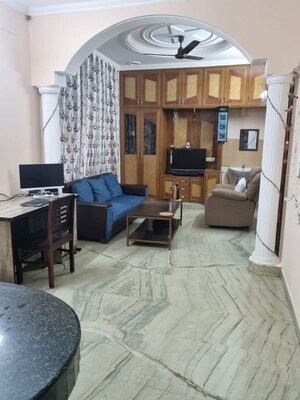 Living Room in 2 BHK Builder Floor at Spazedge, Sector 47 – for Rent