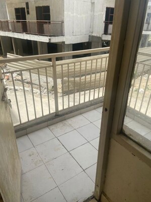 2 BHK Apartment For Sale in Adore Happy Homes, Sector 86