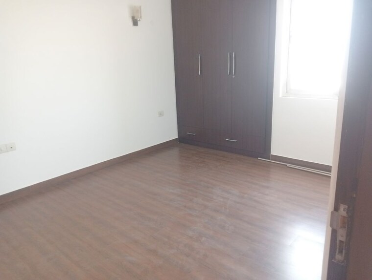 Room, parsvnath-green-ville 3 Bedroom 1945 Sq.Ft. Apartment In Sector 48 Gurgaon 10183237