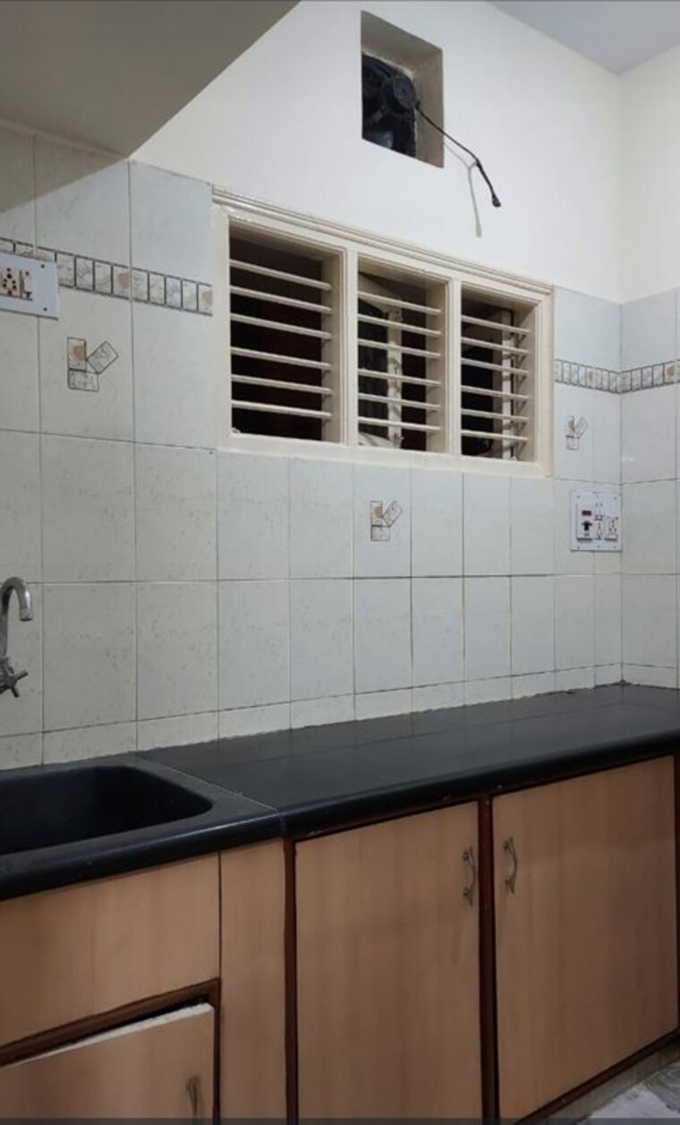 Kitchen, btm layout 1 Bedroom 550 Sq.Ft. Builder Floor In Btm Layout Bangalore 10183248