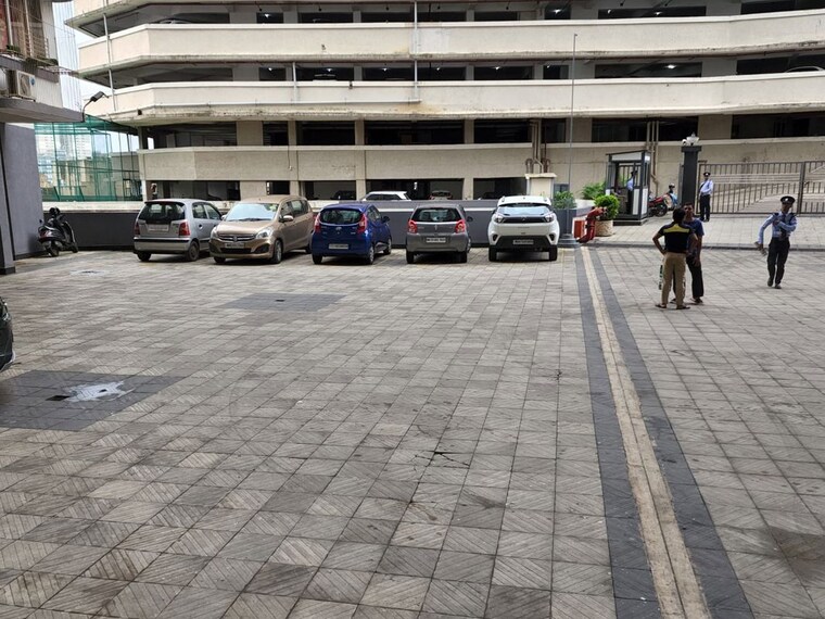  Parking, rizvi-cedar 1 Bedroom 484 Sq.Ft. Apartment In Malad East Mumbai 10183254