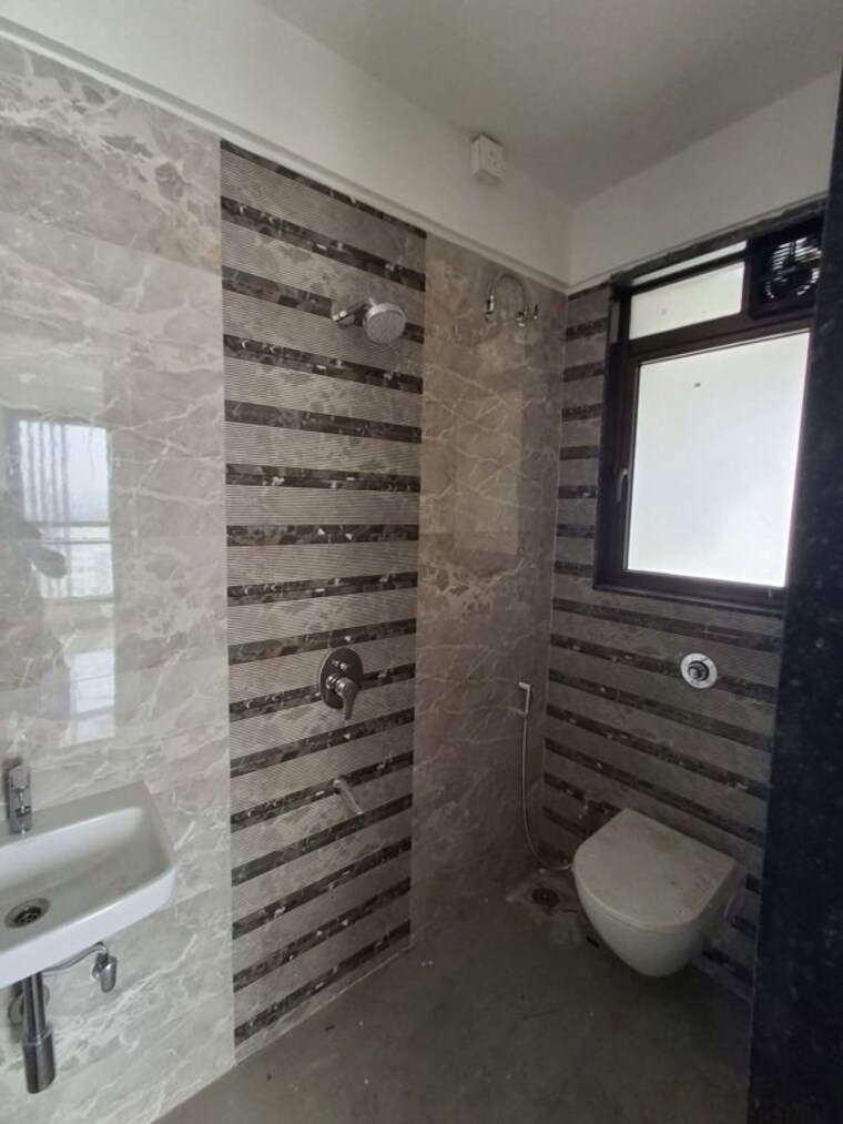 Bathroom, sejal-kajal-apartment 2 Bedroom 670 Sq.Ft. Apartment In Goregaon West Mumbai 10183264