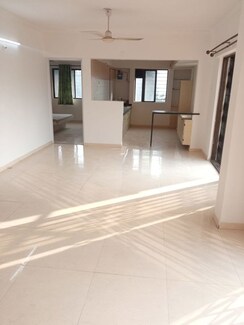 2.5 BHK Apartment For Rent in Lalwani Regency