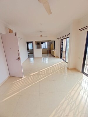 Living Room in 2.5 BHK Apartment at Lalwani Regency, Viman Nagar – for Rent