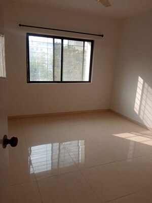 Room in 2.5 BHK Apartment at Lalwani Regency, Viman Nagar – for Rent