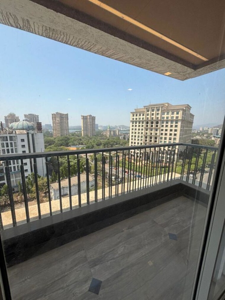 Balcony, nsg-chittaranjan-tower 4 Bedroom 3000 Sq.Ft. Apartment In Powai Mumbai 10183297