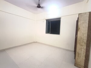 Room in 1 BHK Apartment at Shanti Niketan CHS Dahisar, Dahisar West – for Sale