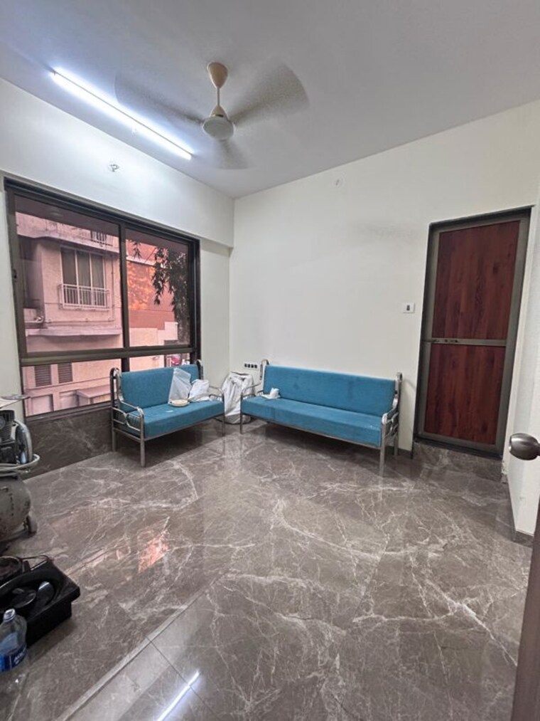  Parking, ic colony 1 Bedroom 450 Sq.Ft. Apartment In Ic Colony Mumbai 10183645