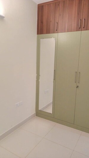 Room in 2 BHK Apartment at Brigade El Dorado Jasper And Iridium, Bagaluru – for Rent