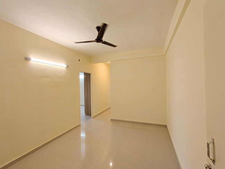 Room, pyramid-midtown 2 Bedroom 598 Sq.Ft. Apartment In Sector 59 Gurgaon 10183900