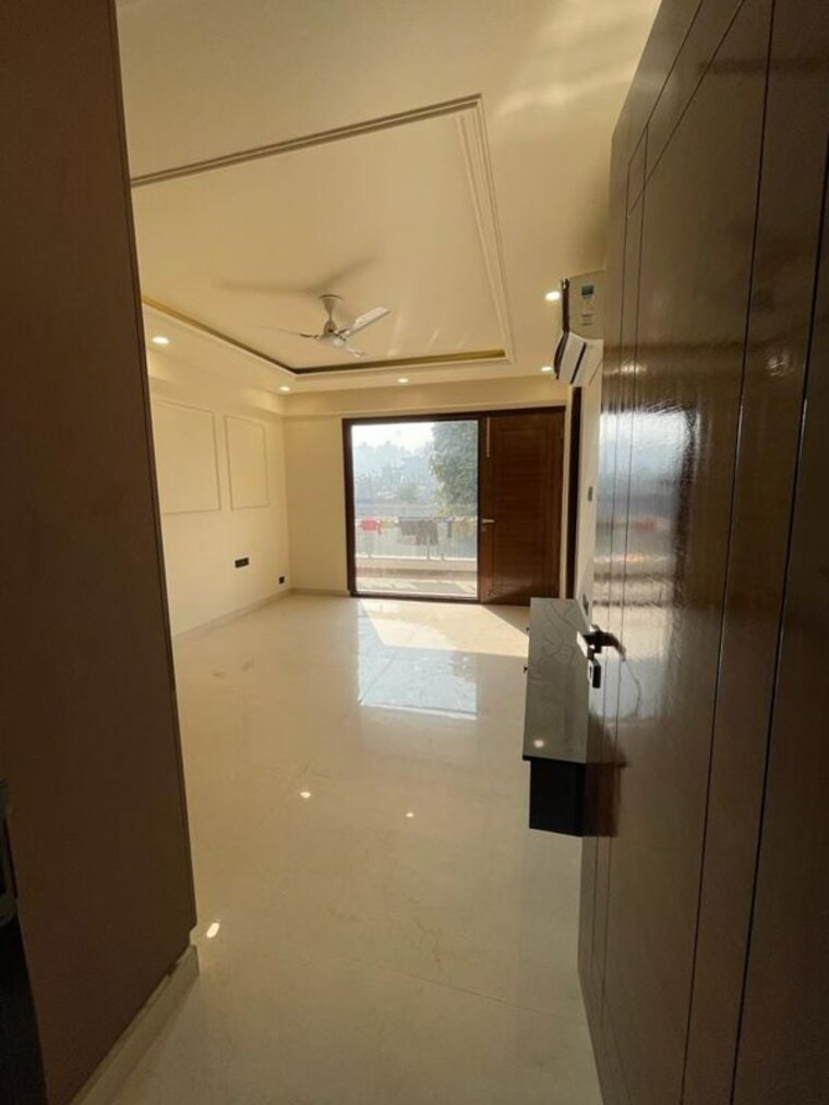 Bedroom, sector 85 4 Bedroom 500 Sq.Yd. Builder Floor In Sector 85 Faridabad 10183581