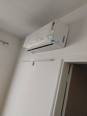 Furnished Amenities in 4 BHK Builder Floor at SS Linden, Sector 84 – for Rent