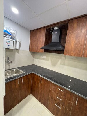 Kitchen in 2 BHK Builder Floor at Sector 40 – for Rent