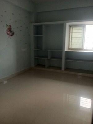 Room in 3 BHK Apartment at Kismatpur – for Sale