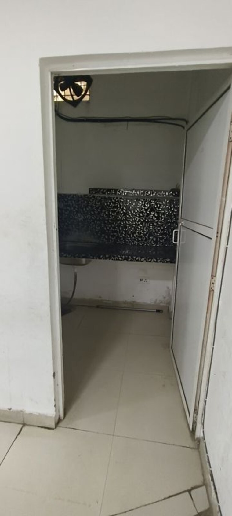 undefined, gomti nagar Commercial Office Space 1350 Sq.Ft. In Gomti Nagar Lucknow 10184086