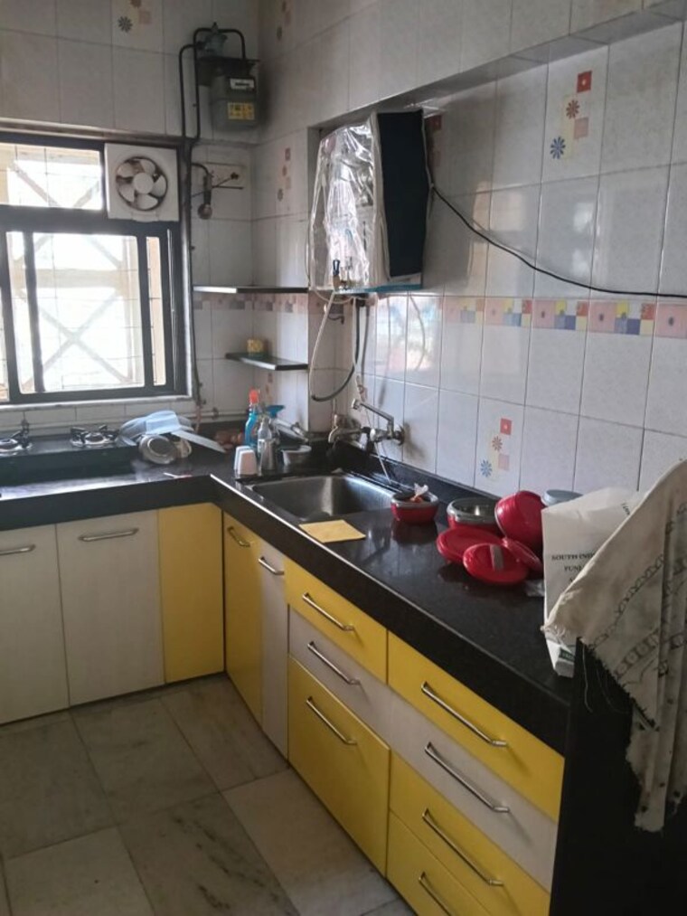 Kitchen, om-siddhi-chs-malad 1 Bedroom 360 Sq.Ft. Apartment In Malad West Mumbai 10184087