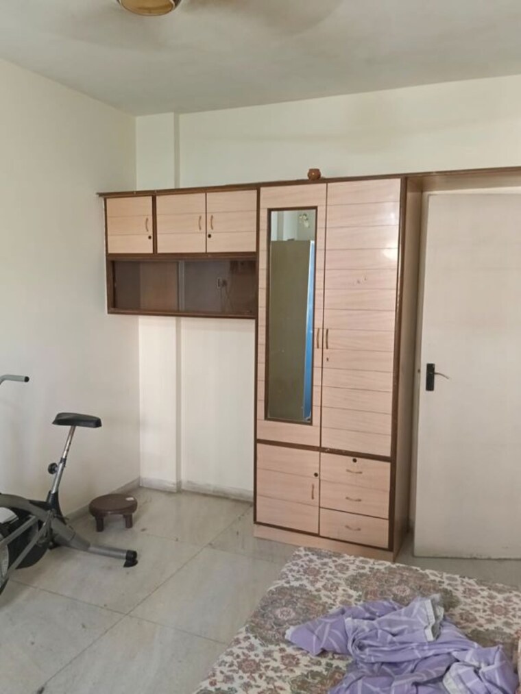 Room, om-siddhi-chs-malad 1 Bedroom 360 Sq.Ft. Apartment In Malad West Mumbai 10184087