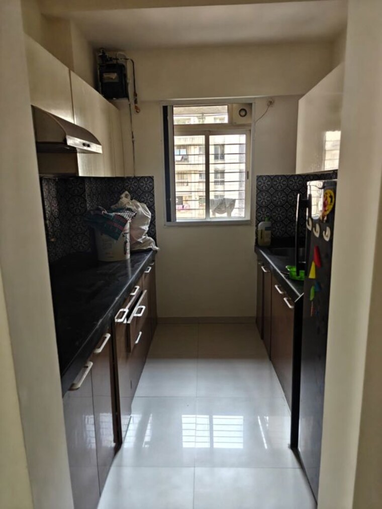 Kitchen, kavesar 1.5 Bedroom 500 Sq.Ft. Builder Floor In Kavesar Thane 10183756
