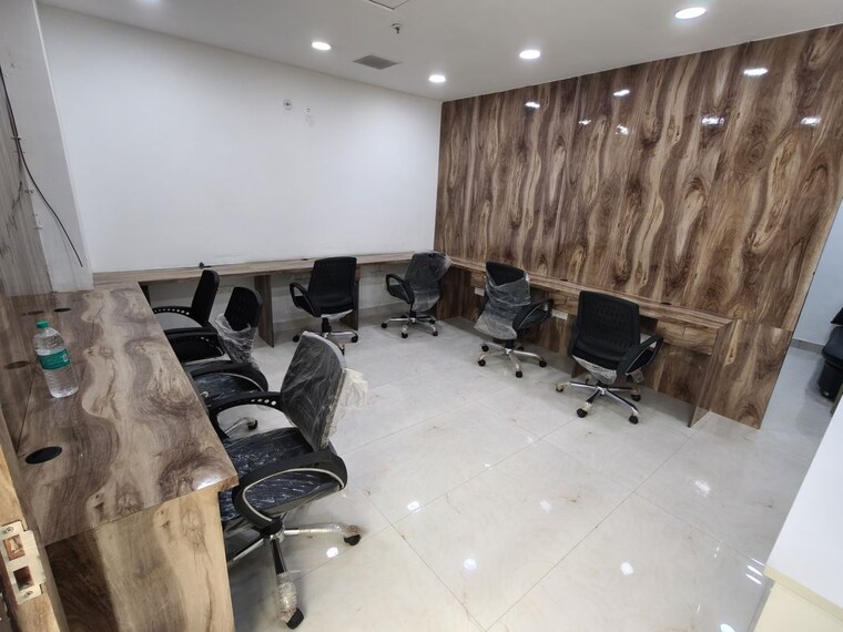 Team Area, netaji subhash place Commercial Office Space 536 Sq.Ft. In Netaji Subhash Place Delhi 10184143