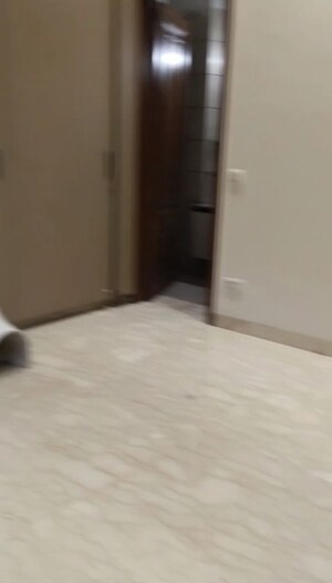 Room in 4 BHK Builder Floor at Pamposh Enclave – for Rent