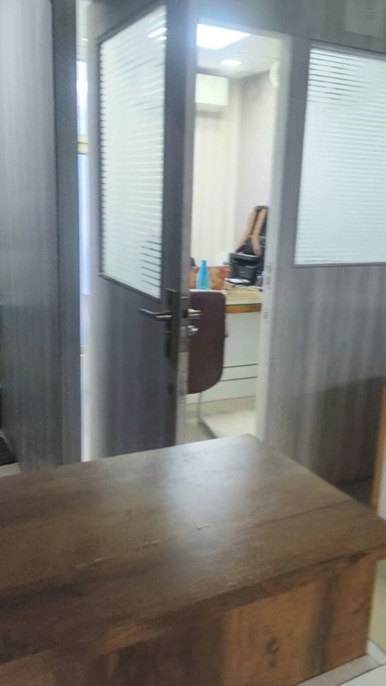 Floor Plan, parsvnath-planet-plaza Commercial Office Space 400 Sq.Ft. In Gomti Nagar Lucknow 10184211