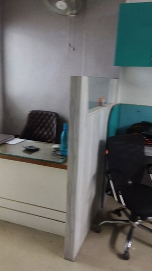 Team Area in  Office Space at Parsvnath Planet Plaza, Gomti Nagar – for Rent