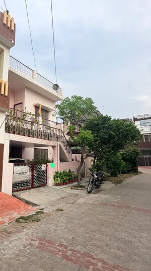 4 BHK Independent House For Sale in Eldeco ii