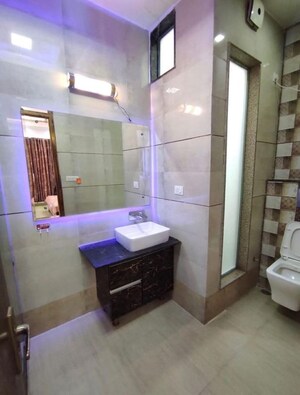 Bathroom in 2 BHK Apartment at Signature Global Prime, Sector 63a – for Sale