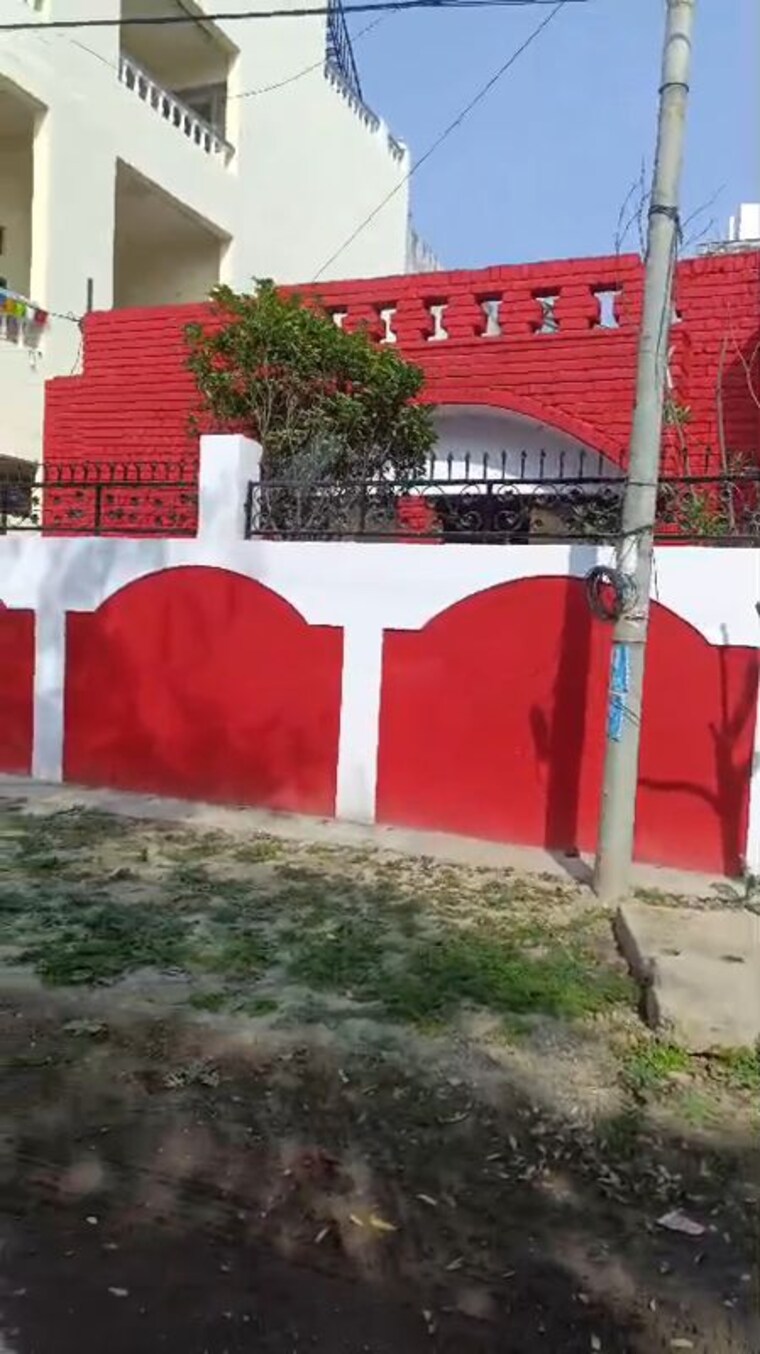 Exterior View, south city 3 Bedroom 2025 Sq.Ft. Independent House In South City Lucknow 10184474