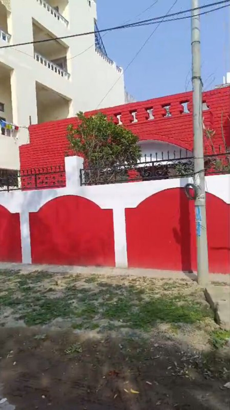 Exterior View, south city 3 Bedroom 2025 Sq.Ft. Independent House In South City Lucknow 10184474