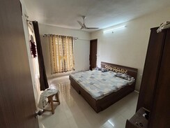 2 BHK Apartment For Rent in Five Star Royal Glory