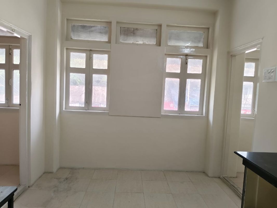 Office Space For Rent in Tophakhana