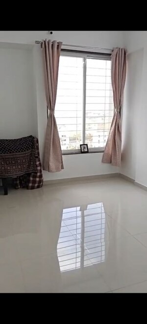 Room in 1 BHK Apartment at Ganraj Skydale, Mohammadwadi – for Rent
