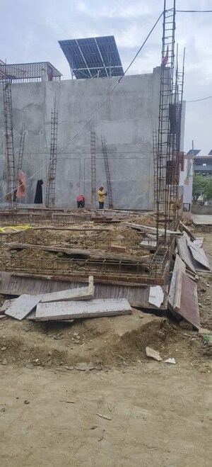  Plot For Sale in Nijampur Malhaur