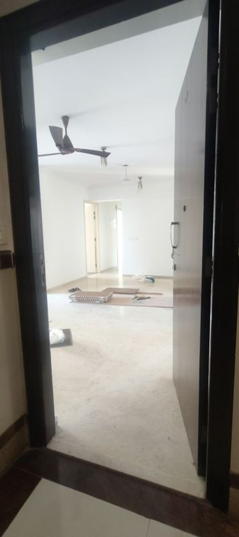 Bathroom, hiranandani-meadows 3 Bedroom 1050 Sq.Ft. Apartment In Manpada Thane 10153724