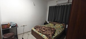 Master Bedroom in 1 BHK Apartment at Sheth Vasant Oasis, Andheri East – for Rent