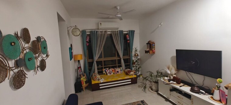 Living Room, sheth-vasant-oasis 1 Bedroom 500 Sq.Ft. Apartment In Andheri East Mumbai 10184612