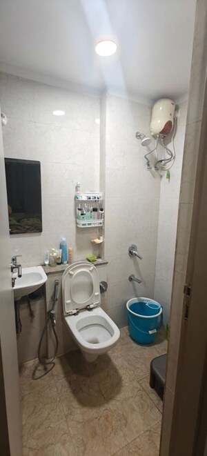 Bathroom in 1 BHK Apartment at Sheth Vasant Oasis, Andheri East – for Rent