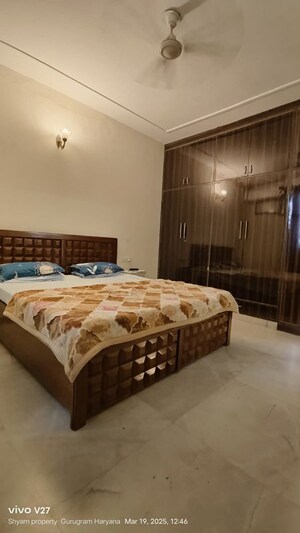 Bedroom in 2 BHK Builder Floor at Sector 31 – for Rent
