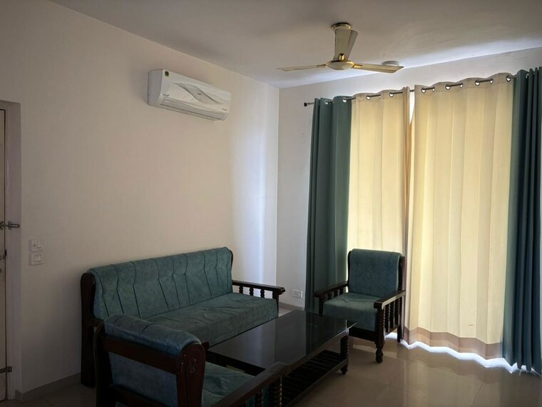 Living Room, emaar-palm-hills 3 Bedroom 1450 Sq.Ft. Apartment In Sector 77 Gurgaon 10184630