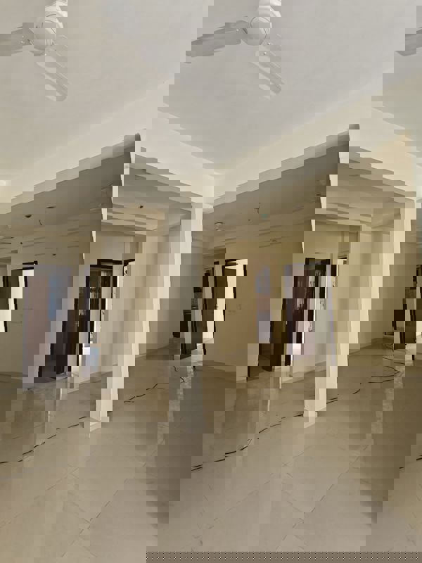 4 BHK + Servant Room 2825 Sq.Ft. Apartment in Amrapali Heartbeat City