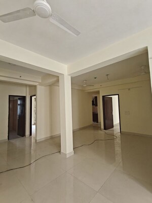 4 BHK Apartment For Rent in Amrapali Heartbeat City, Sector 107