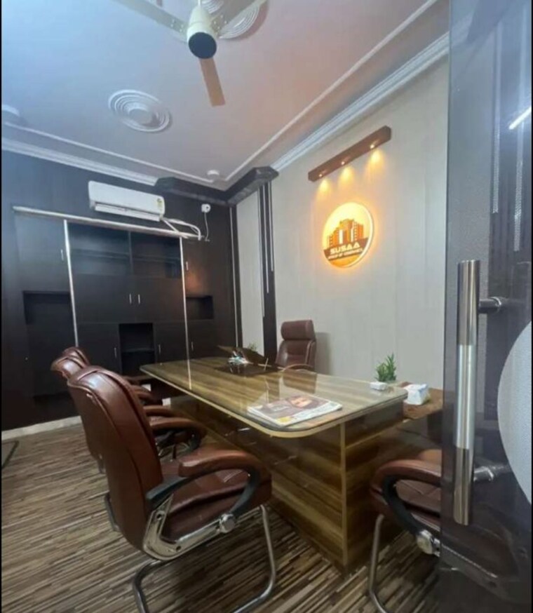 Gym, butler colony Commercial Office Space 1250 Sq.Ft. In Butler Colony Lucknow 10184735