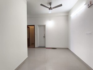 Room in 2 BHK Apartment at GS Residency Malleshpalya, Malleshpalya – for Rent
